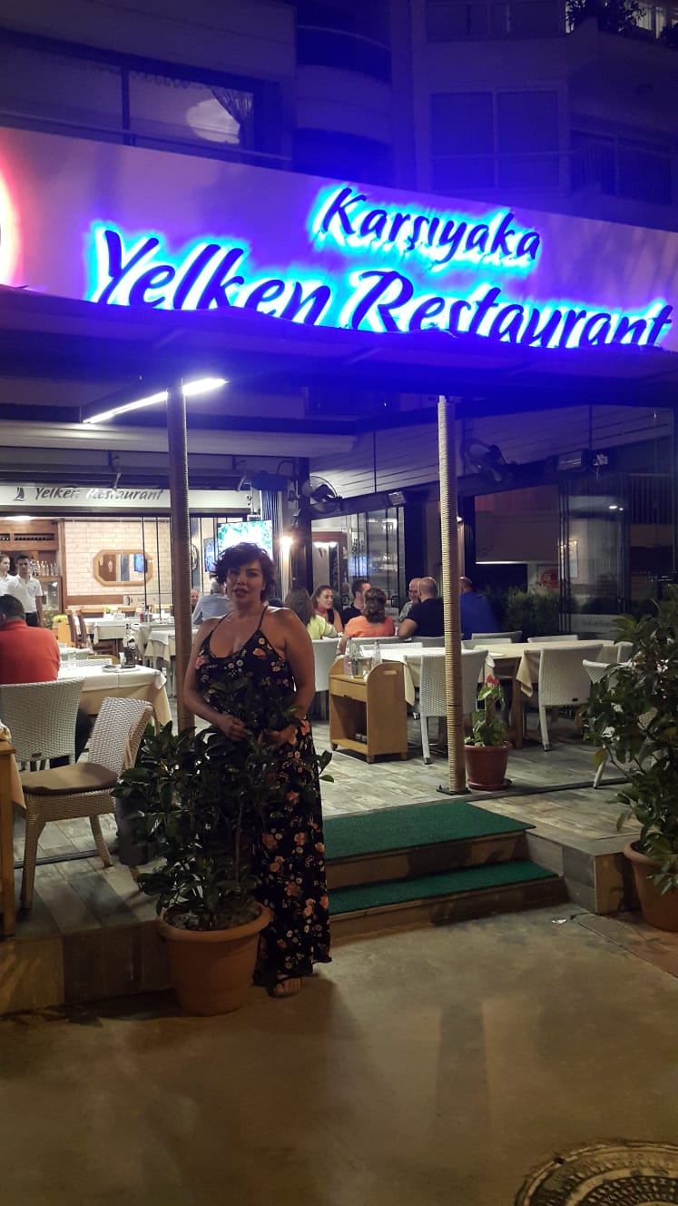 Ünlü sanatçı Yeşim Güleç İzmir'de