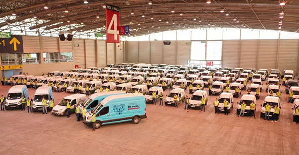 Biz Varız kampanyasında 85 bin gıda kolisi dağıtıldı