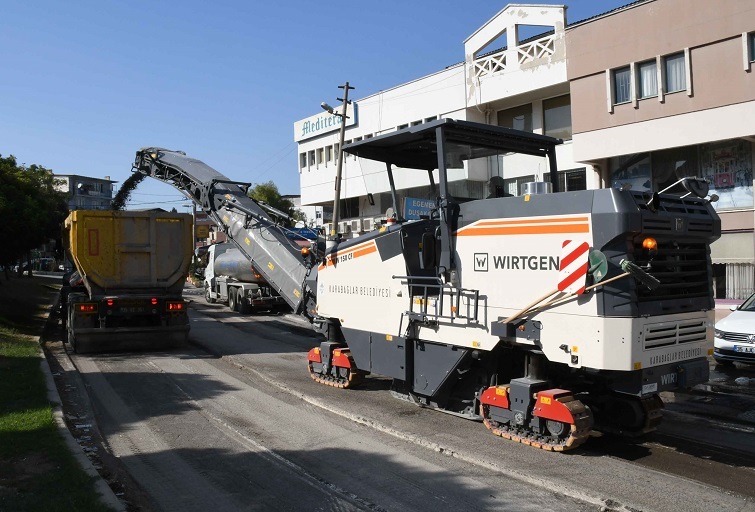 Freze Karabağlar yollarında