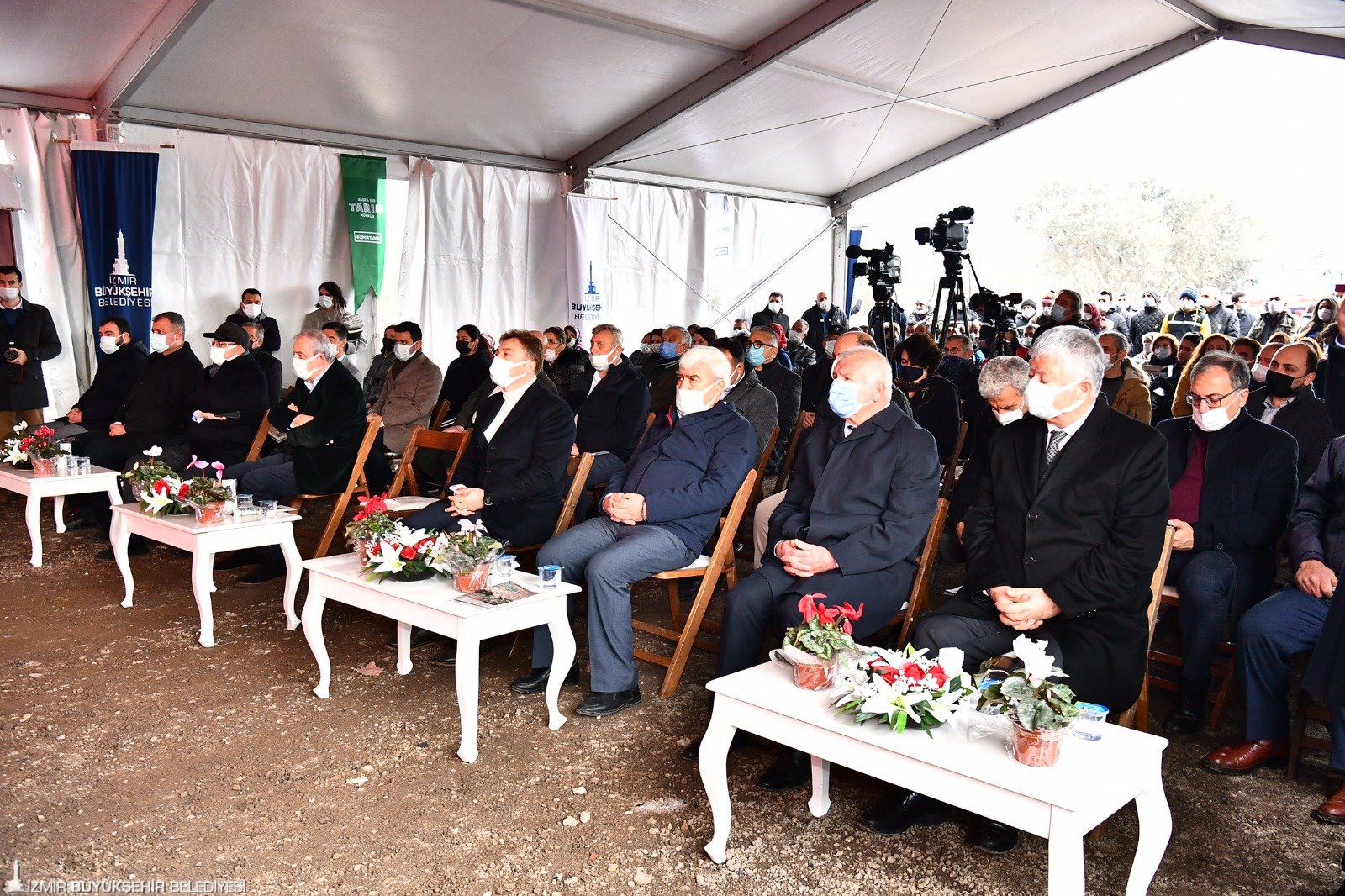 Büyükşehir'den üreticinin yüzünü güldürecek fabrika ve tesis projesi! Soyer: Köylü milletin efendisi dedirtene kadar çalışmaya devam edeceğiz