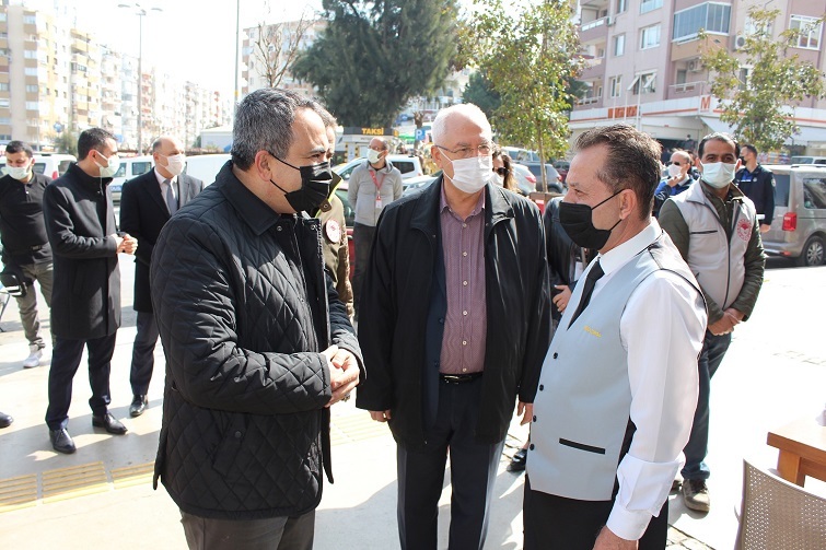 Karabağlar’da 'dinamik' denetimler sürüyor