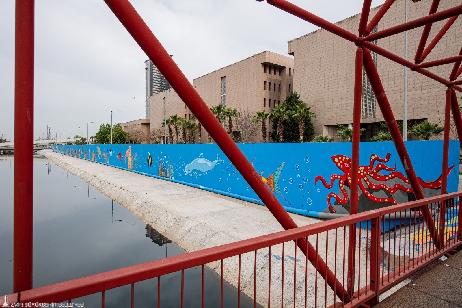 Yaşama dönen Manda Çayı şimdi de sanatla renklendi