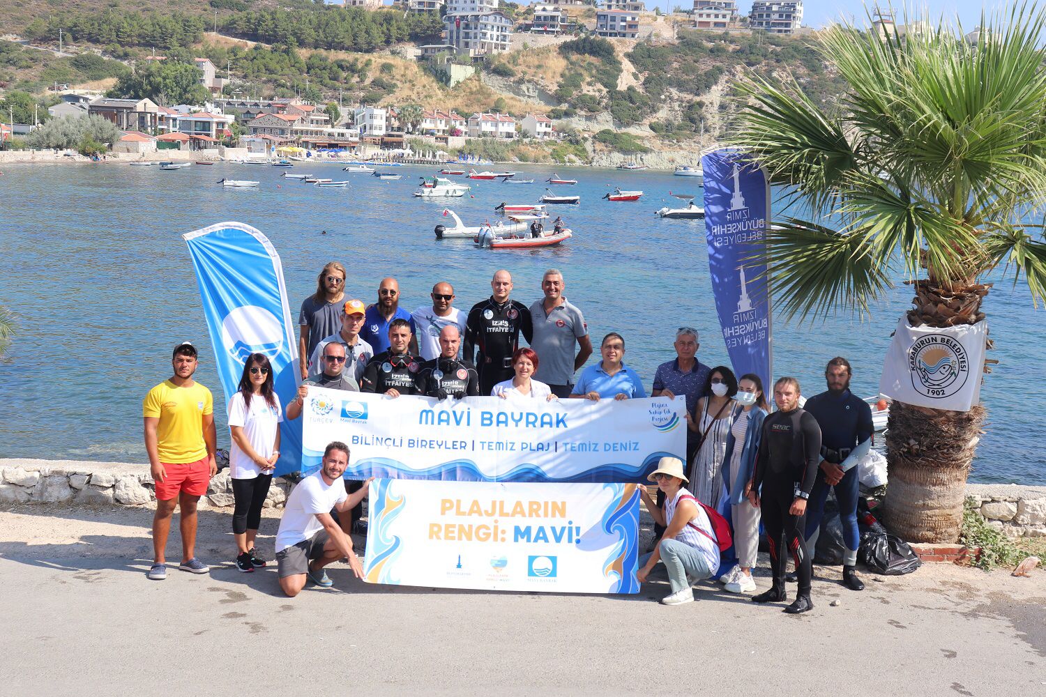 Karaburun’da kıyı temizliği yapıldı