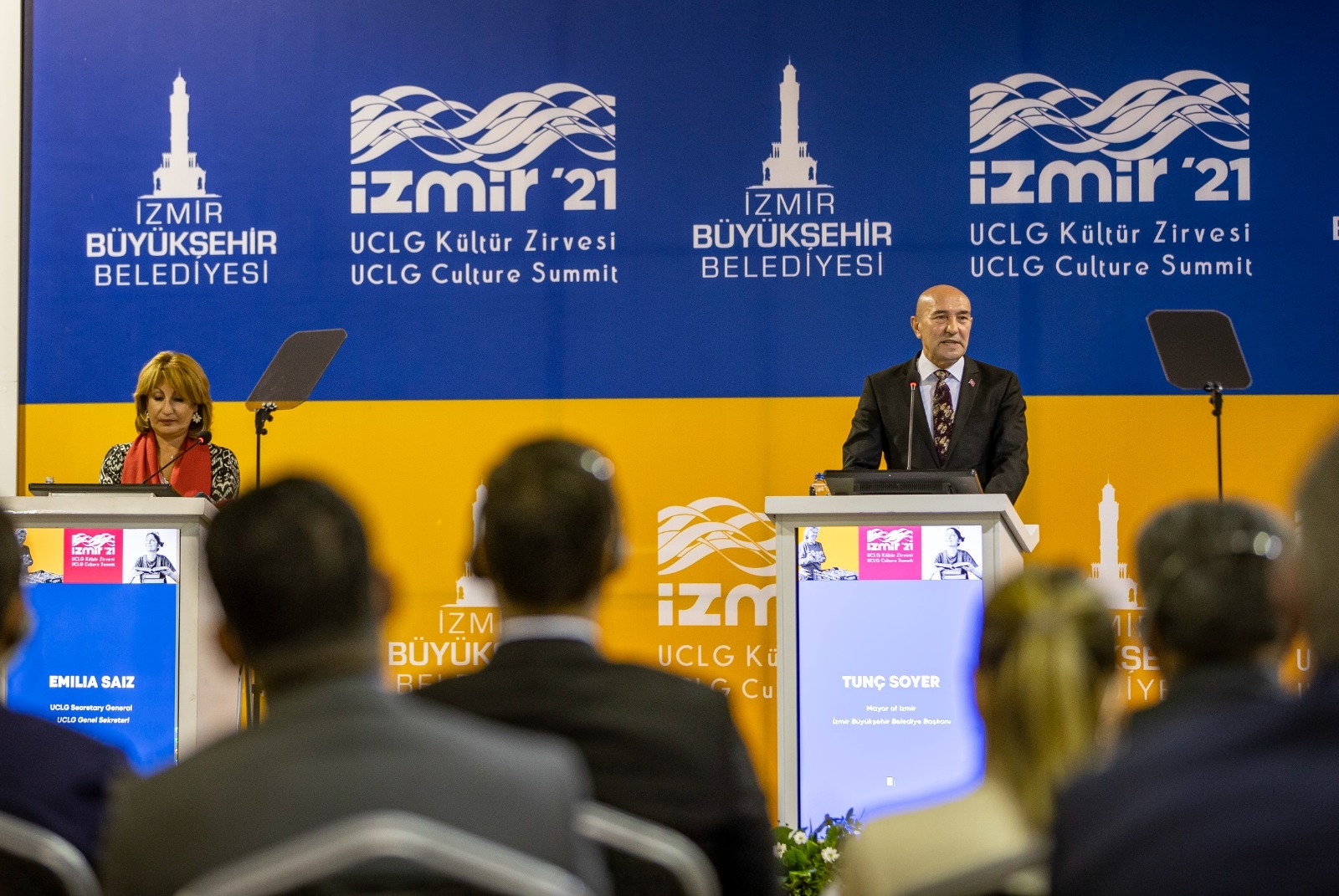 Başkan Soyer Uluslararası İzmir Kültür Zirvesi'nde konuştu: "İzmir'den tüm dünyaya kültür tohumları serpeceğiz"