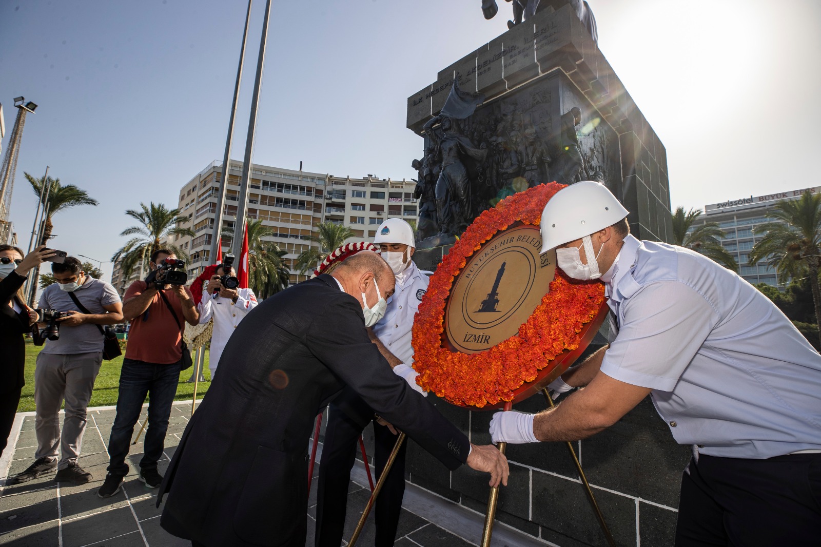 Başkan Soyer Gaziler Günü törenine katıldı