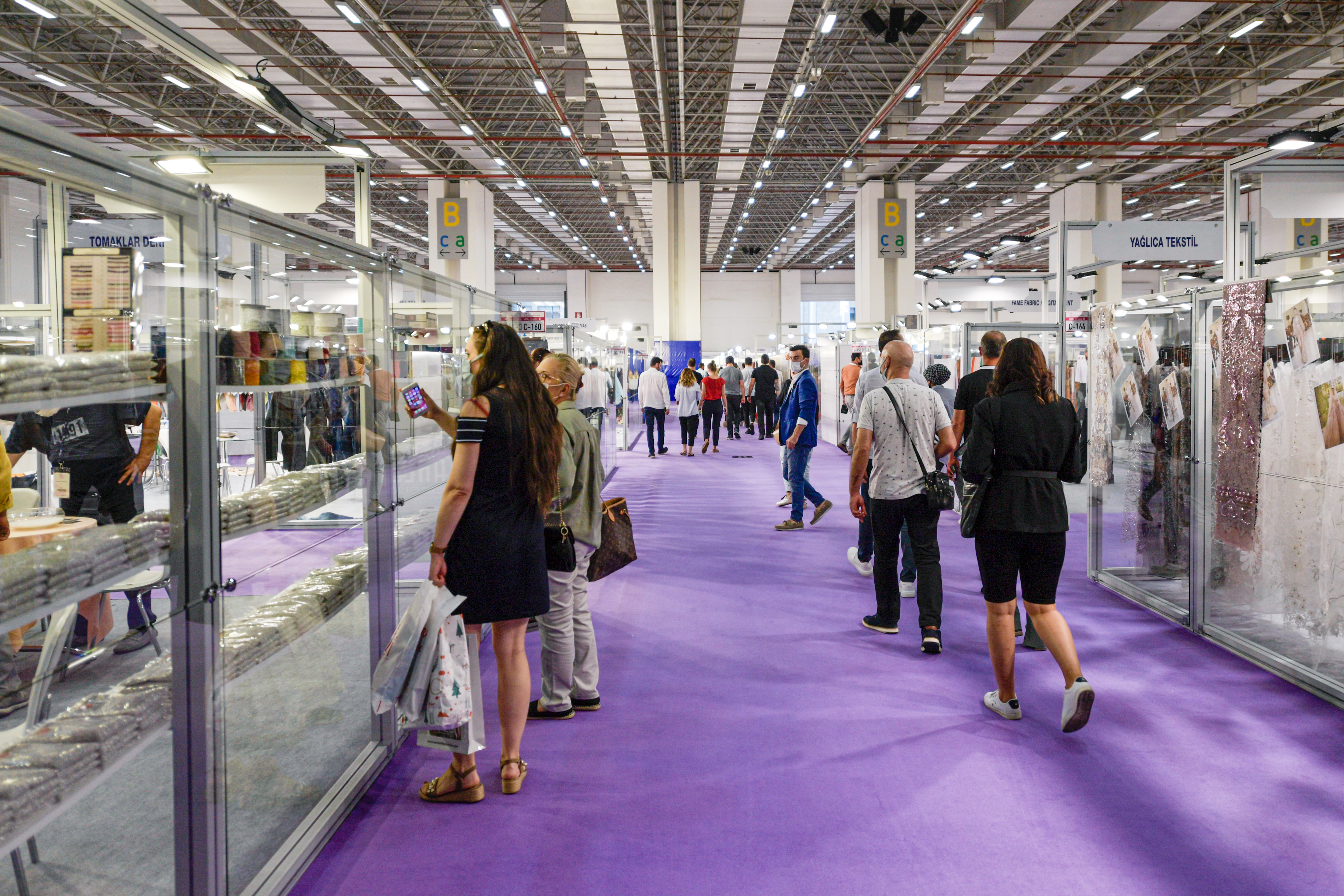 Tekstil sektörünün kalbi İzmir'de atacak!