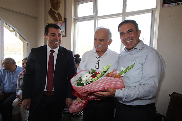 Ve Başkan Karabağ sahaya indi