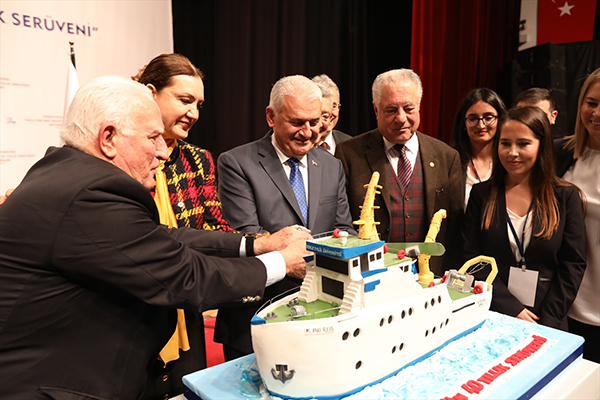 Yıldırım'dan İzmir'de 'Akdeniz' çıkışı: Bir milim geri adım atmayacağız