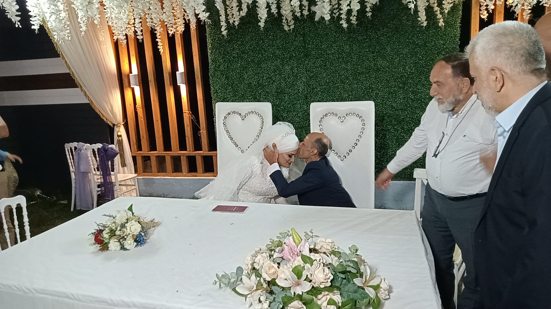 ENGEL, SEVGİYE ENGEL DEĞİL!