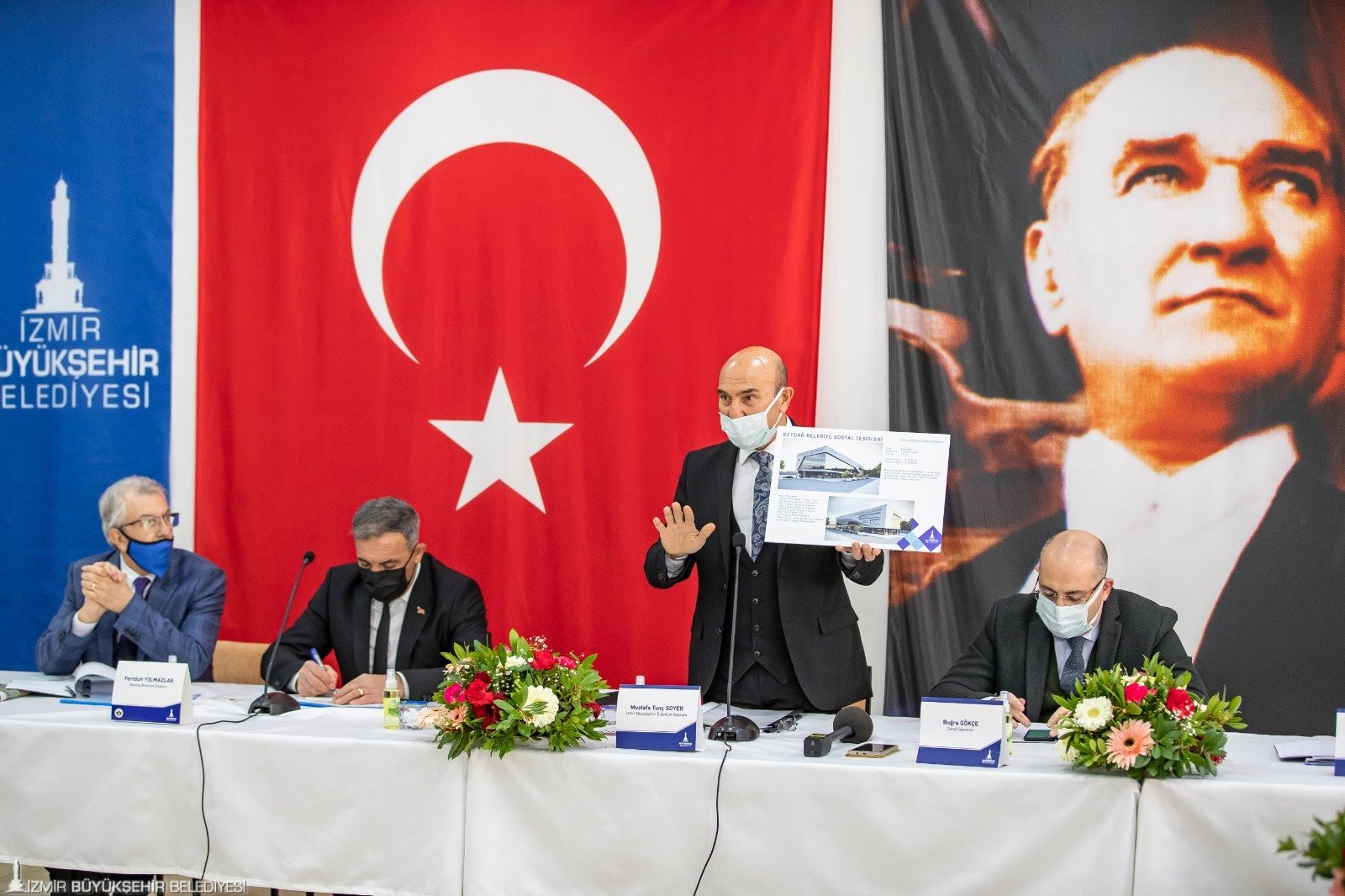 Beydağ'da Başkan Soyer’den üreticiye müjde...