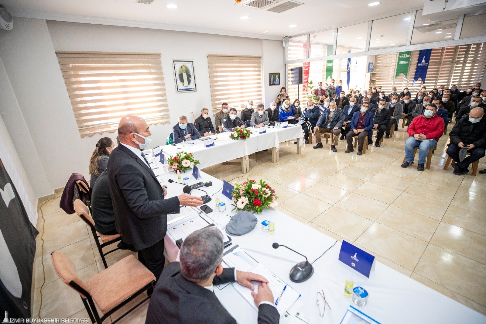 Beydağ'da Başkan Soyer’den üreticiye müjde...