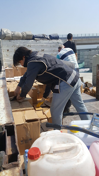 285 bin TL değerinde kaçak içki imha edildi