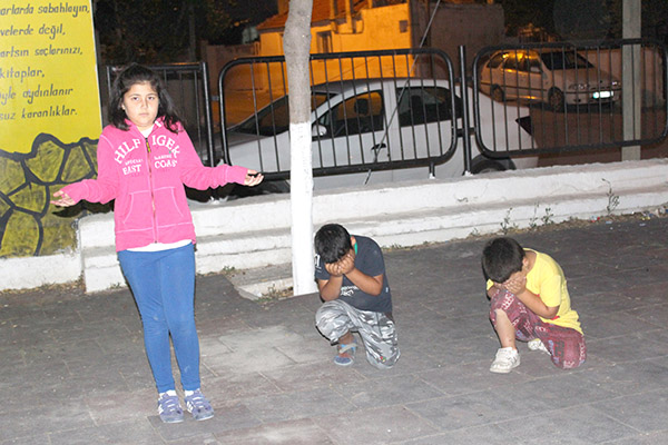 Belediye parktaki oyuncakları kaldırdı, çocuklar geri istedi