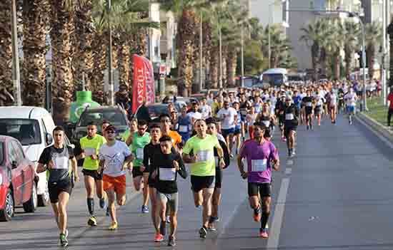 Ata’dan Ana’ya koştular
