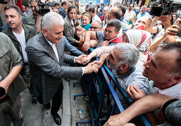Başbakan Yıldırım: Sıra Kandil'de, orayı da başlarına yıkacağız