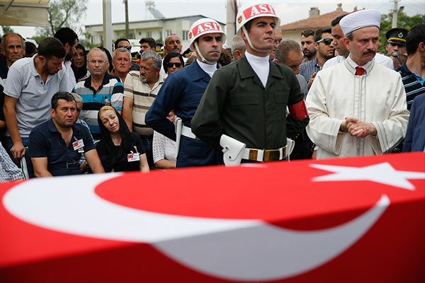 Şehit Piyade Onbaşı Dinç son yolculuğuna uğurlandı