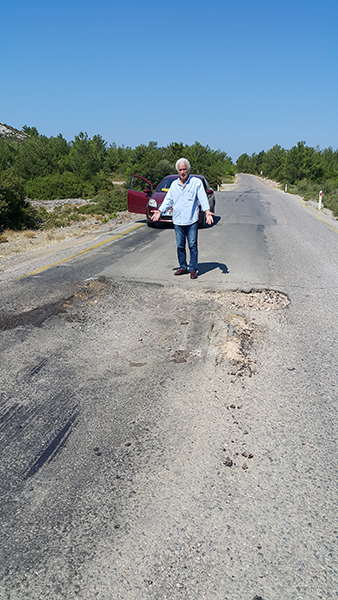 KARABURUN'A BAKAN YOK MU?