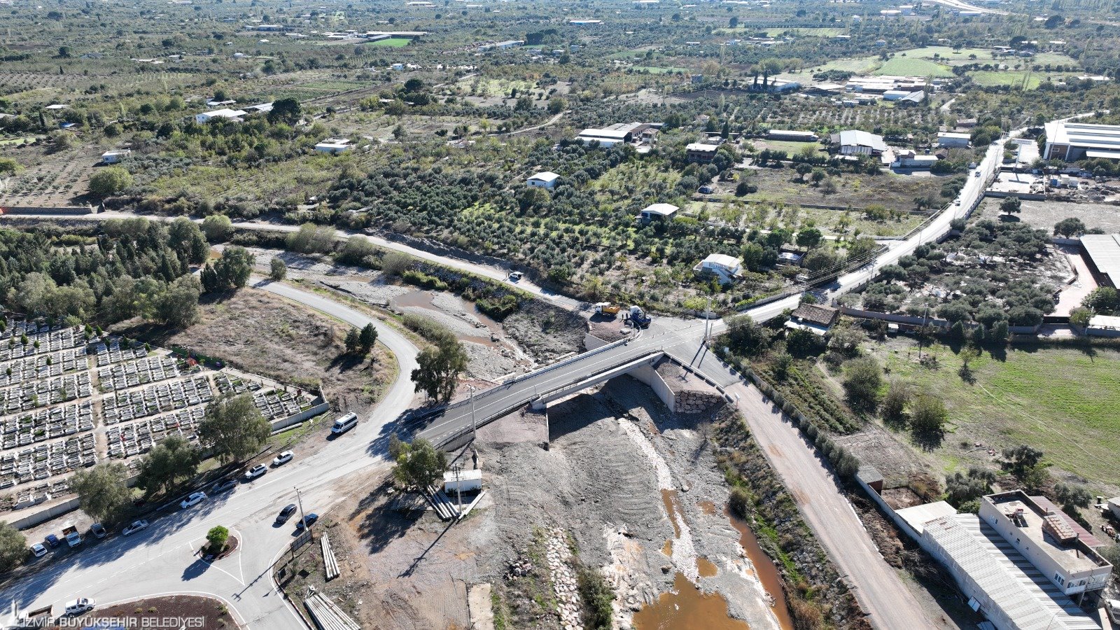 Nif Çayı Köprüsü yenilenerek trafiğe açıldı