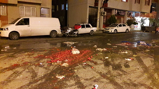 Günaltay’da pazar yerleri çöpten geçilmiyor