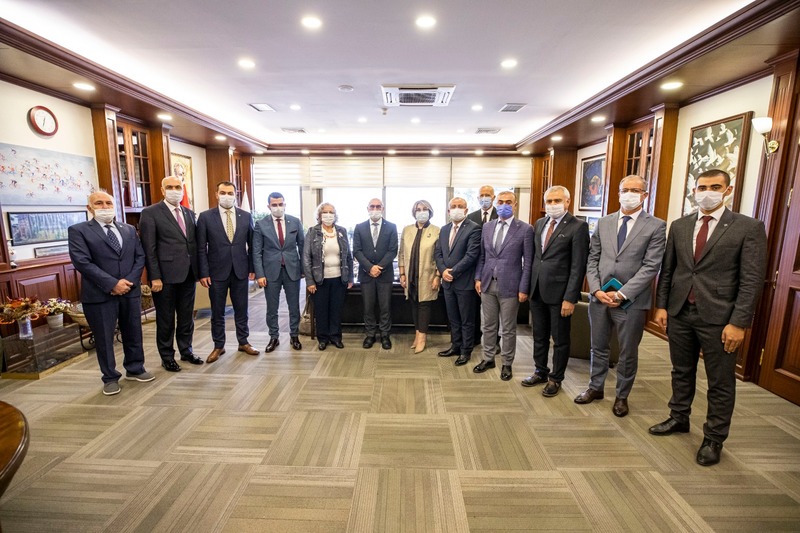 Türkiye Kent Konseyleri Birliği'nden Tunç Soyer'e ziyaret