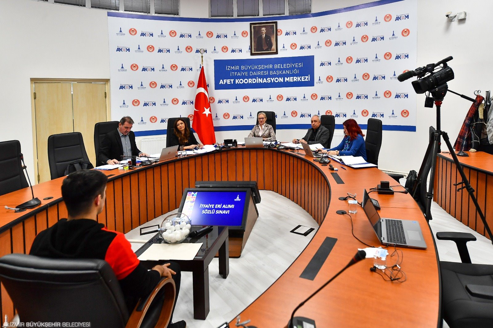 Bileklerinin hakkıyla itfaiyeci olacaklar