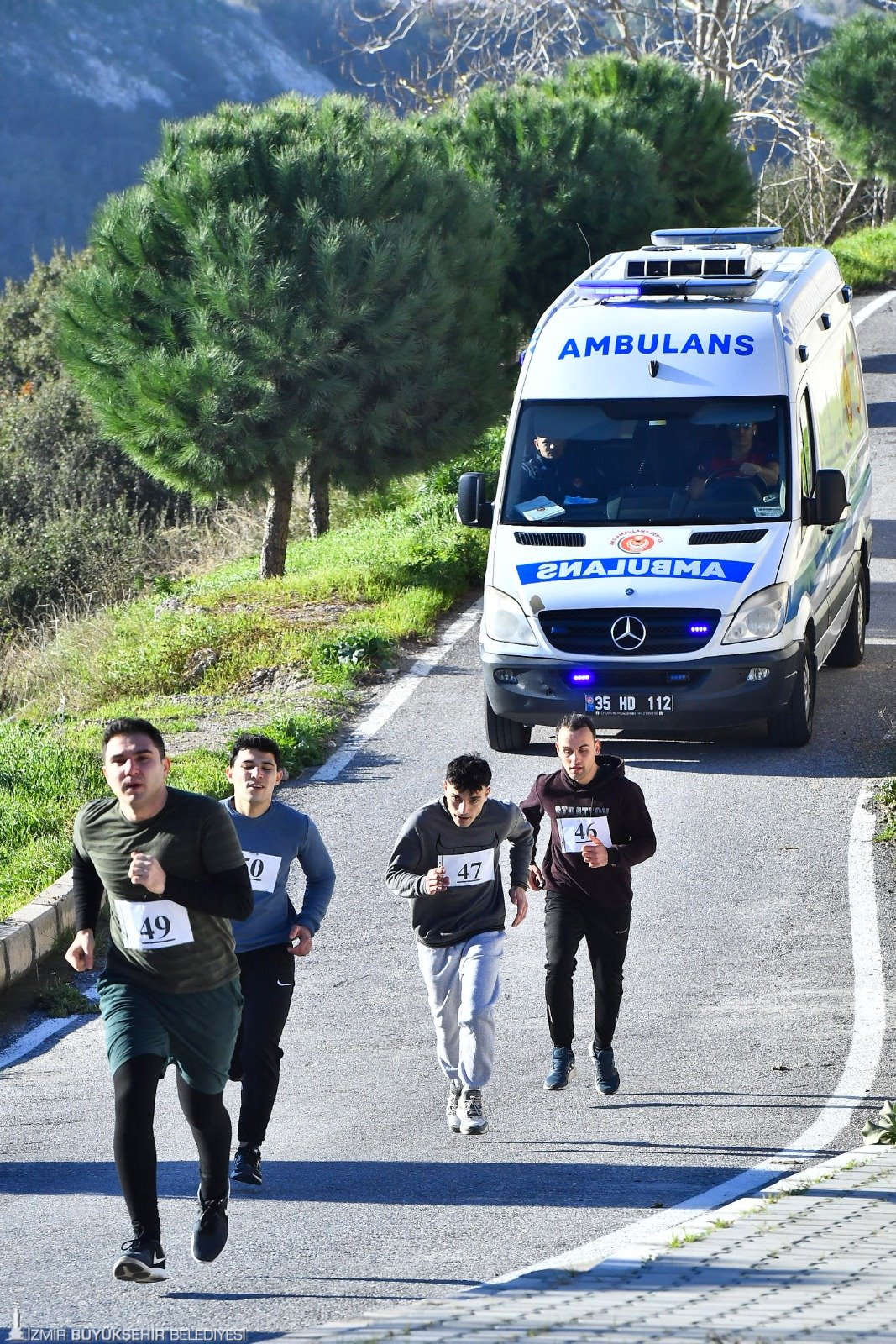 Bileklerinin hakkıyla itfaiyeci olacaklar