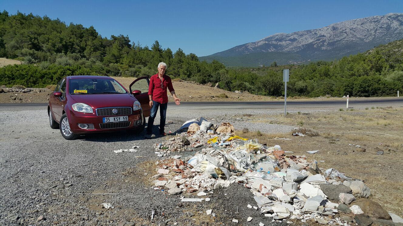 Karaburun halkı TIR'LARDAN BIKTI?