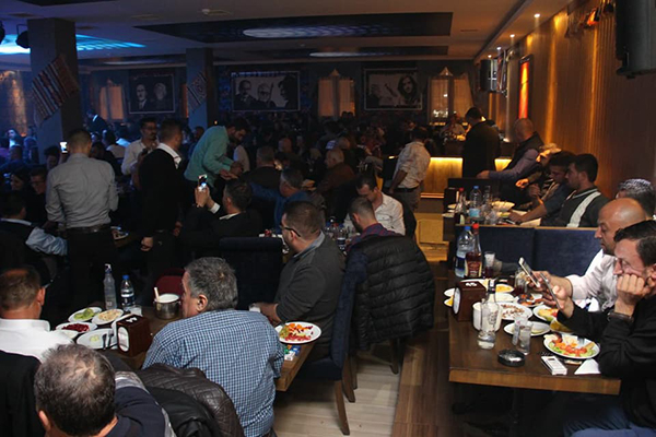 Güler Duman'dan Kalan Türkü evinde muhteşem performans