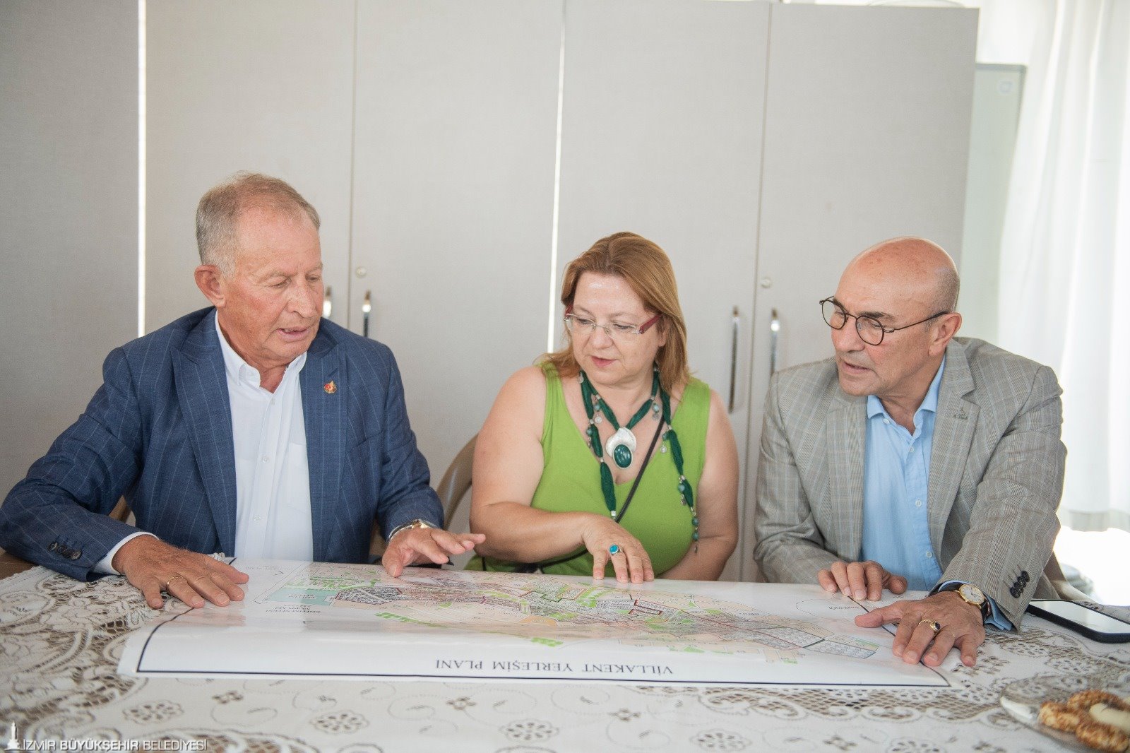 Başkan Soyer Seyrek’te halkla buluştu