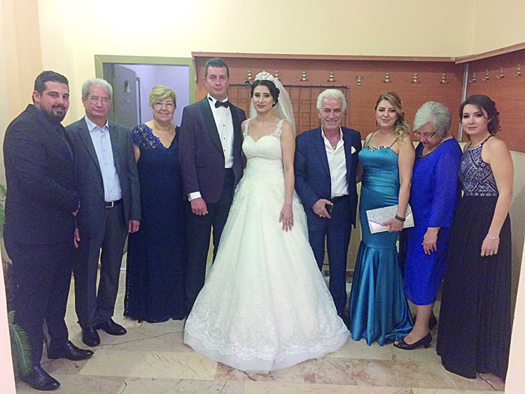 Erduran ve Deler ailesinin mutlu günü