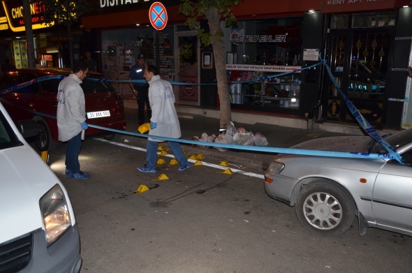 Eskişehir'de Silahlı Kavga: 1'İ Ağır 3 Yaralı