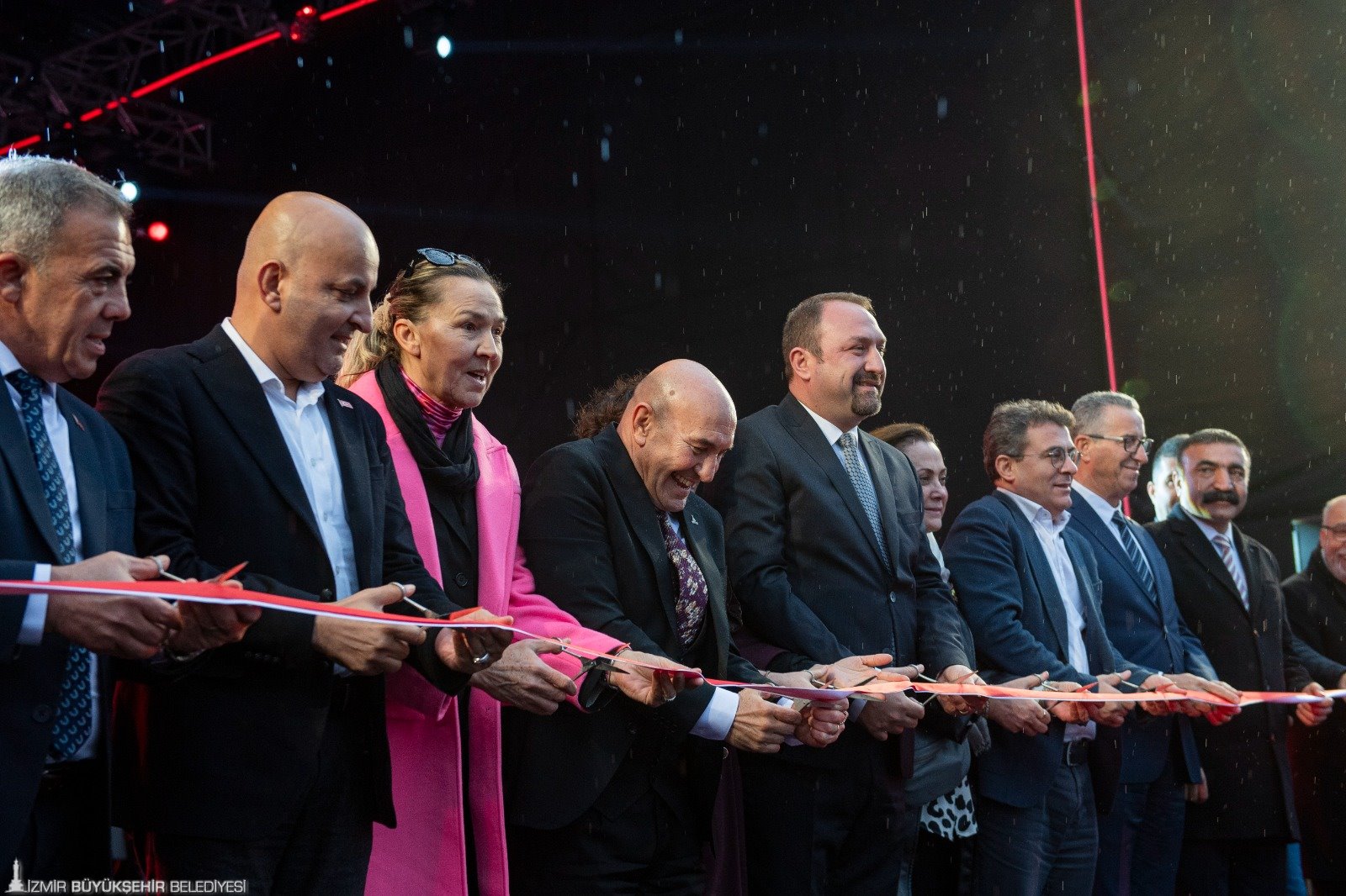 Çiğli Tramvayı hizmete girdi