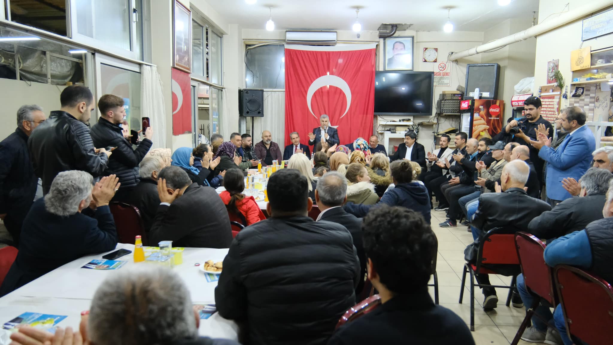 AK Parti Karabağlar adayı Tunç; "Kendinize bir şans verin"