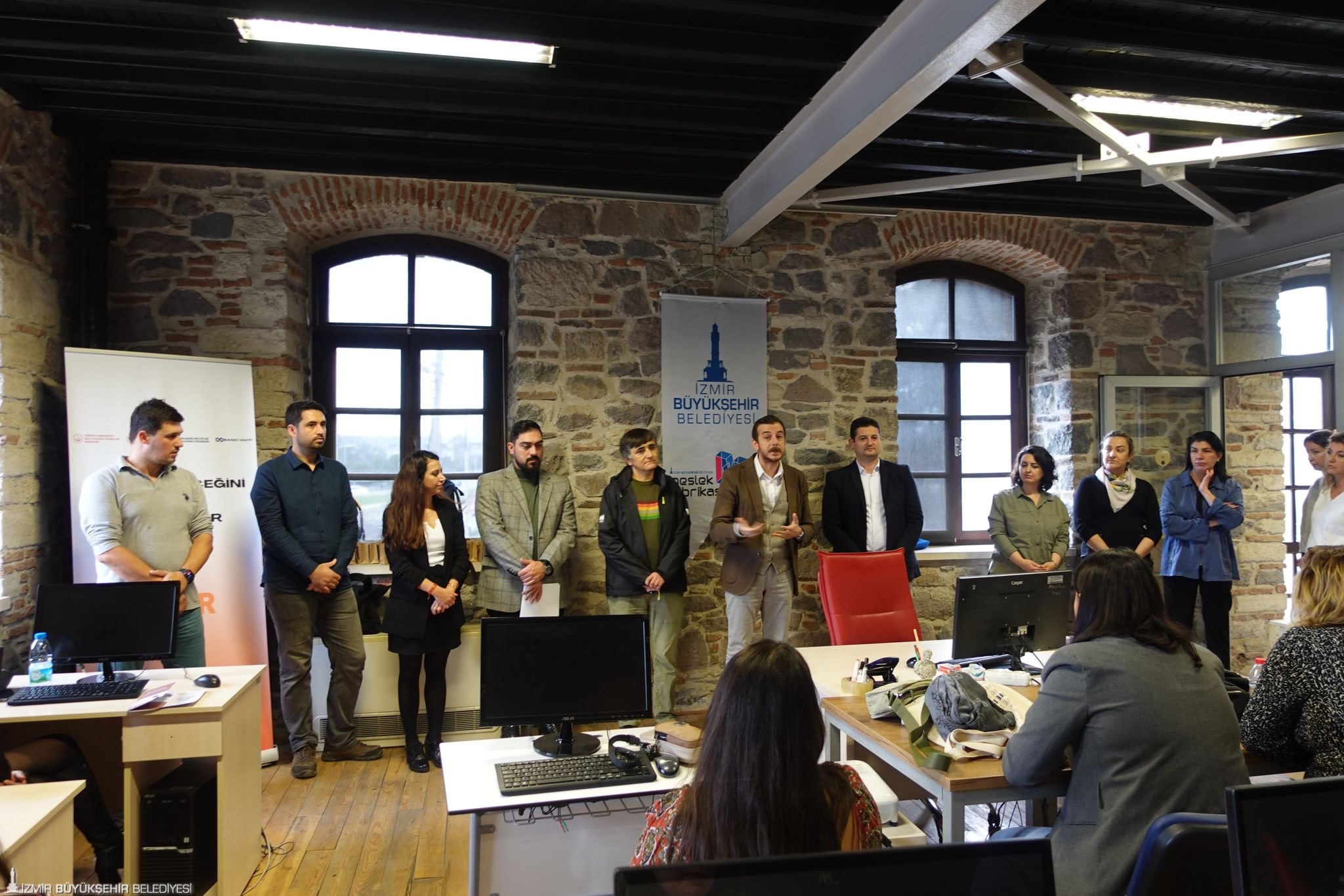 Genç kadınlar geleceğini Meslek Fabrikası’na emanet etti