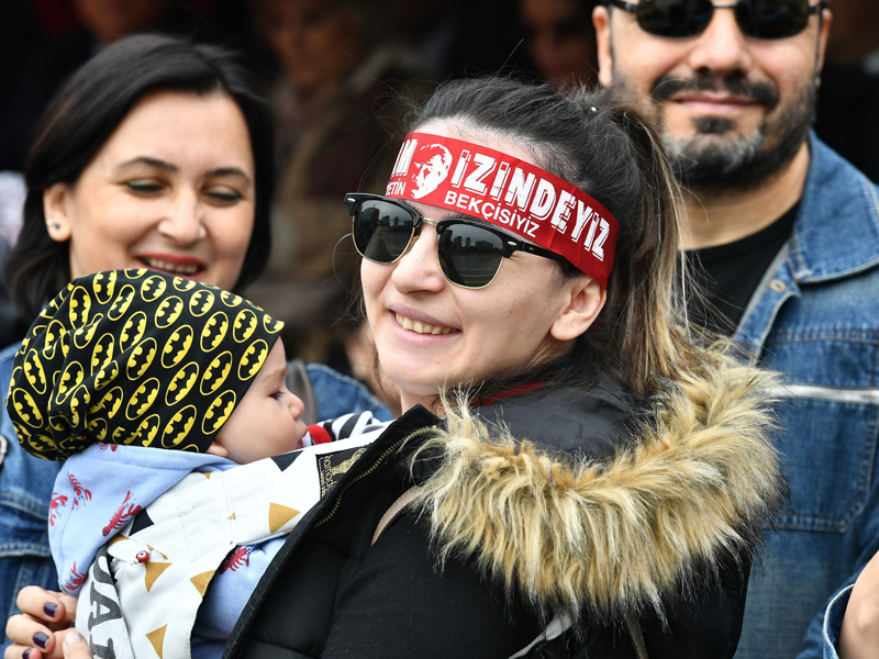 İzmir'de bayram coşkusu