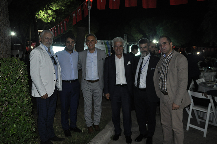 "Teknoloji ve insana odaklanacağız"