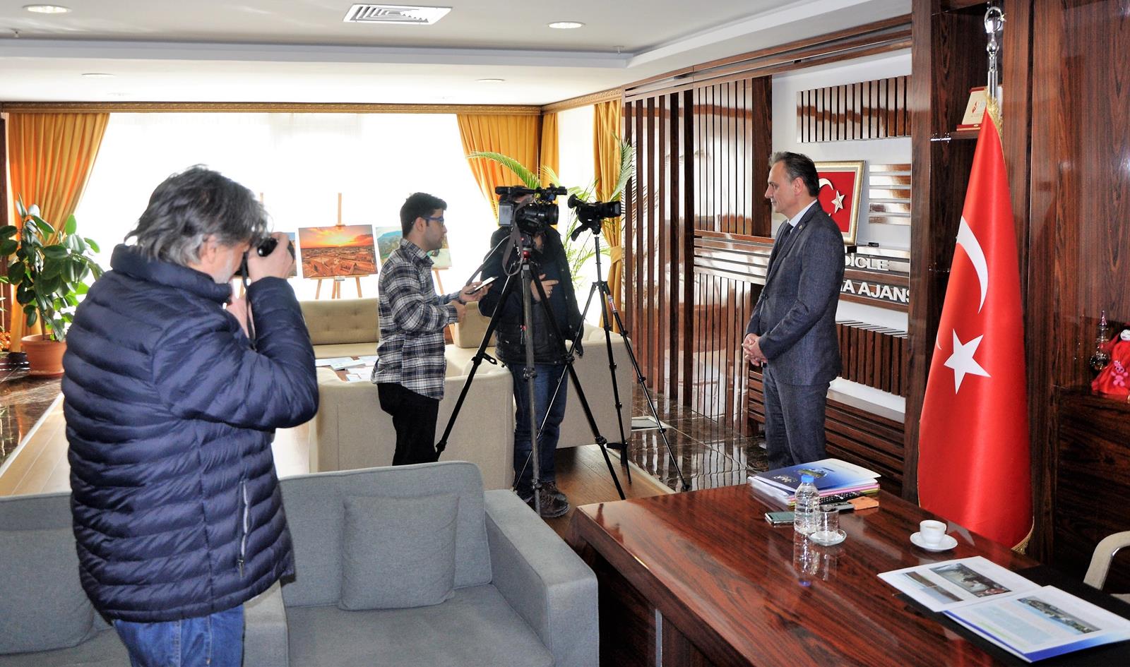 Savur’da Tekstil Yatırımına 2500 Kişilik İstihdam Çağrısı