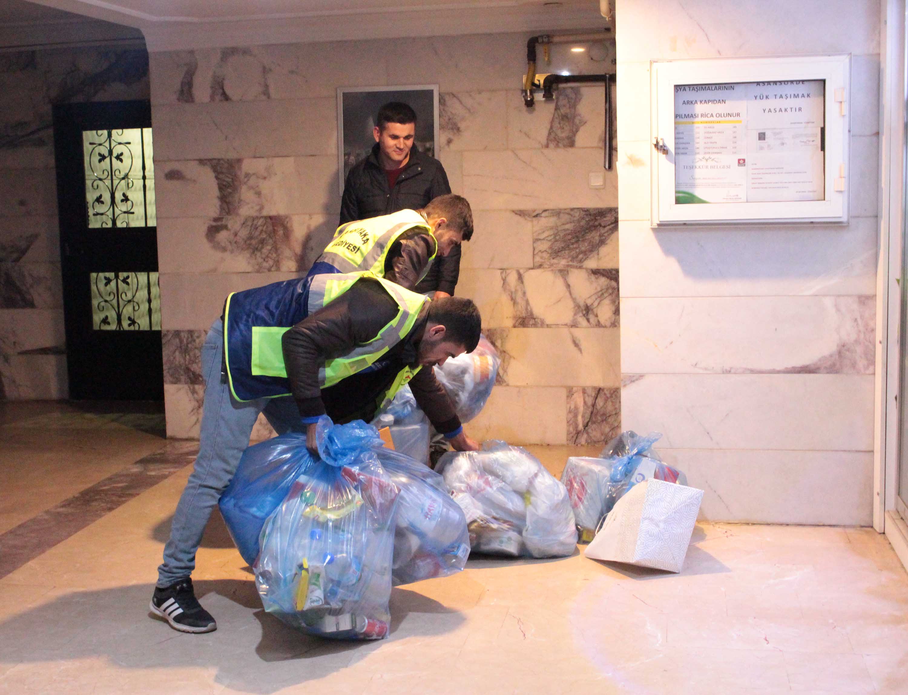 İzmir’de bir ilk: Sıfır Atık Belgesi Karşıyaka’nın oldu!