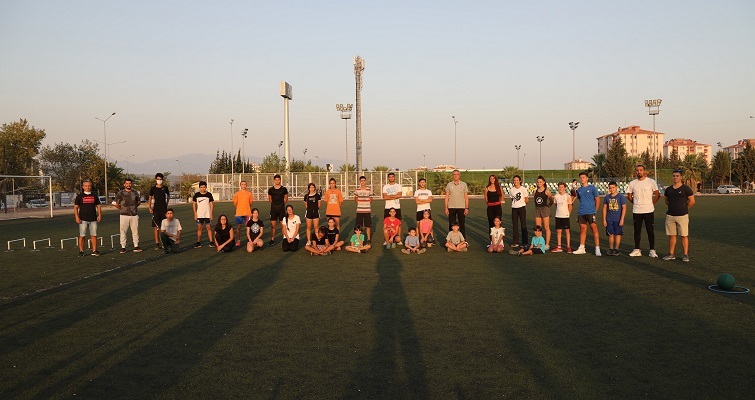 Başkan Arda atletizm pistinde