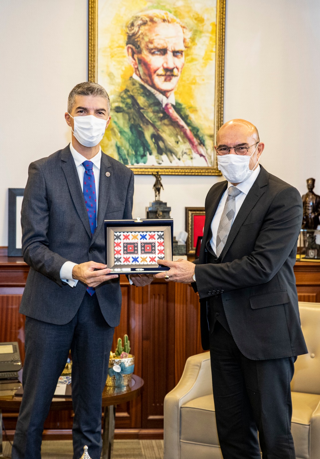 Kosova’nın Ankara Büyükelçisi Dugolli’den Başkan Soyer'e ziyaret