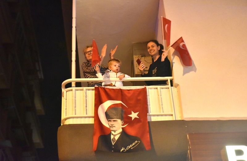 Bornova’da Cumhuriyet Bayramı coşkusu