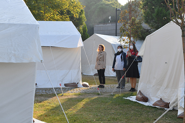 Çadır kentte duygusal anma