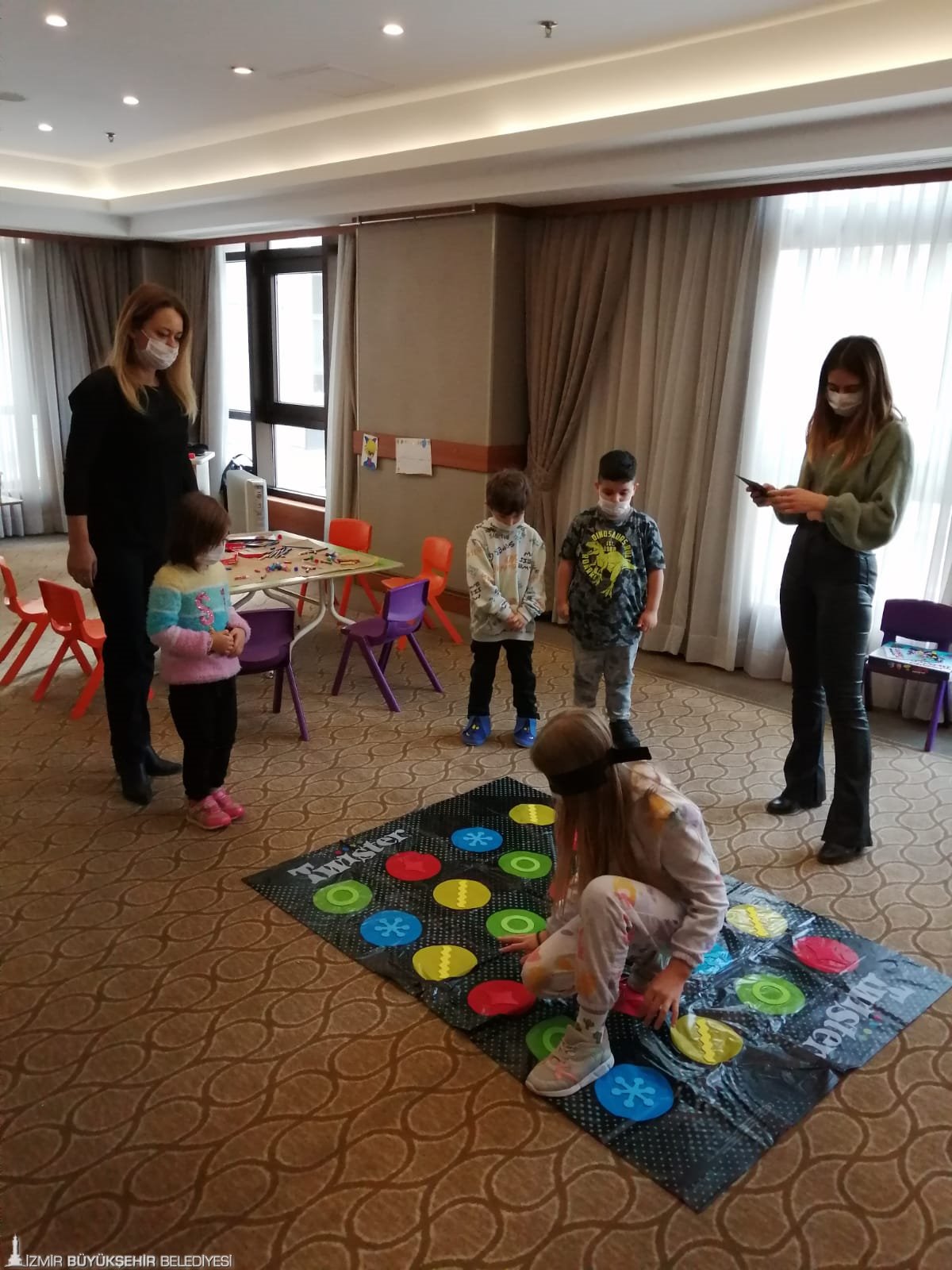 Uzundure'de 160 depremzede konutlarına yerleşti