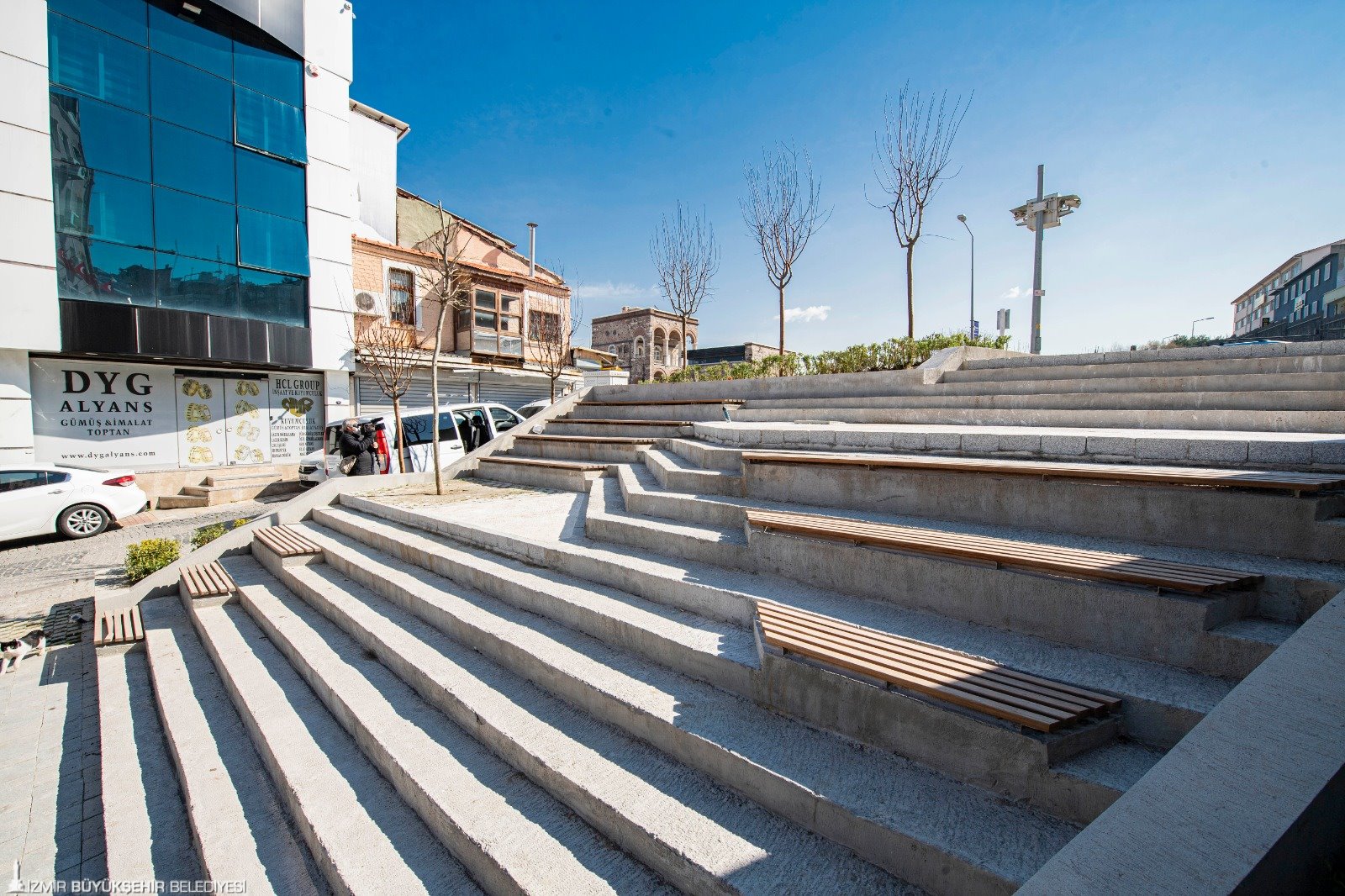 Azizler Sokağı yeniden doğdu