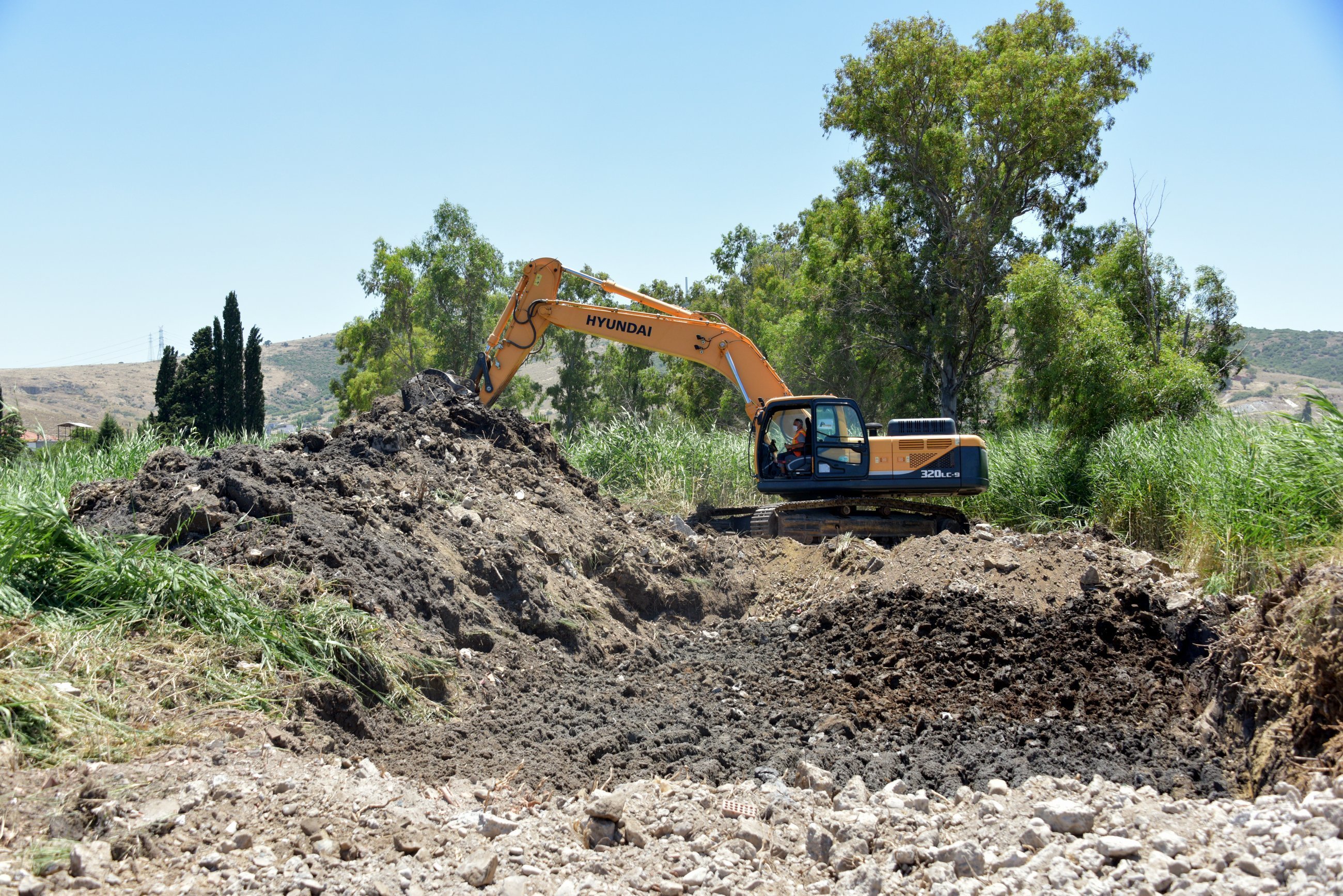 Aliağa Belediyesi’nin Hazırladığı Sosyal Yaşam ve Rekreasyon Alanı Projesinde Saha Çalışmaları Başladı.