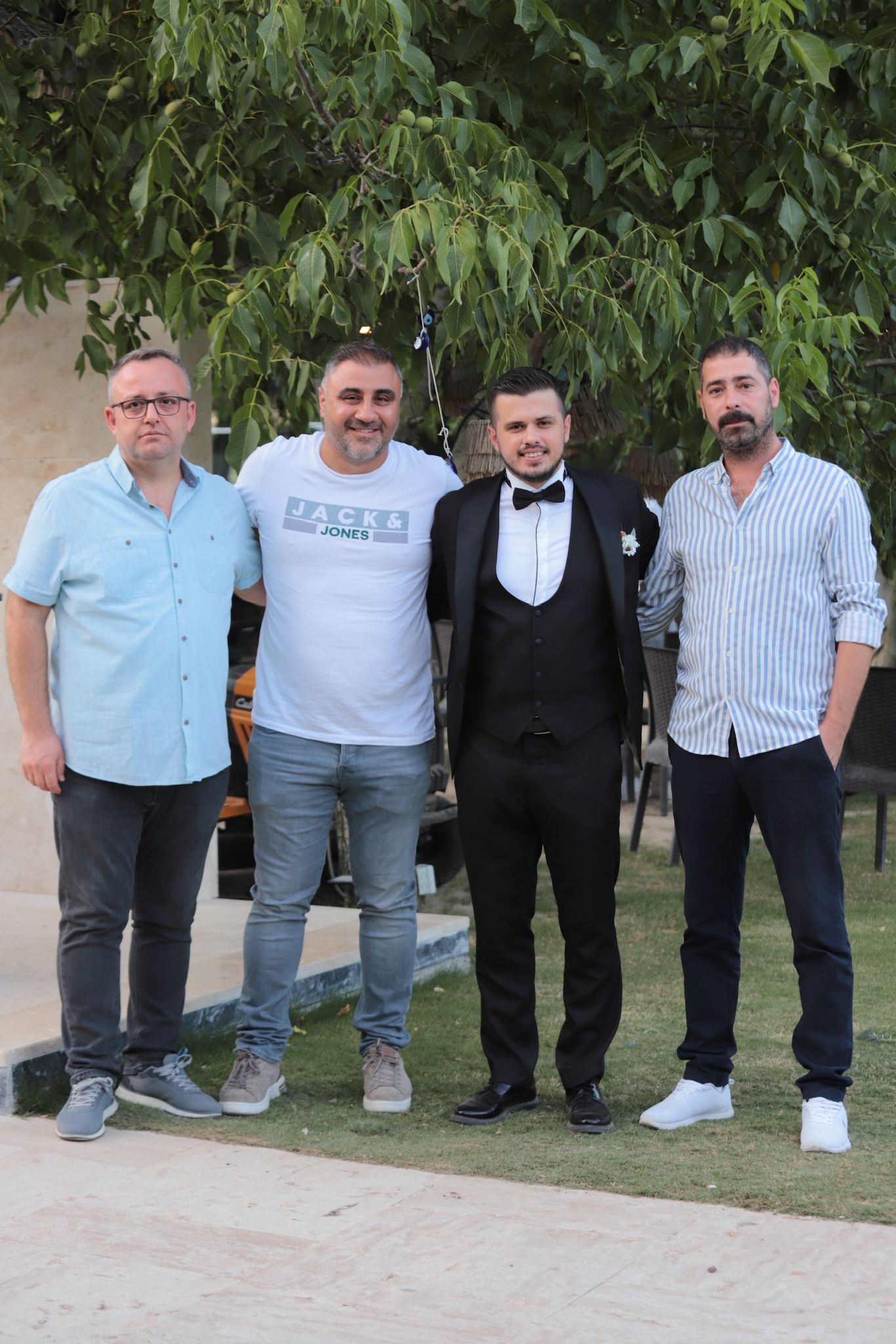 Duran ve Yenginer ailelerinin mutlu günü: Janset ve Kubilay dünya evine girdi