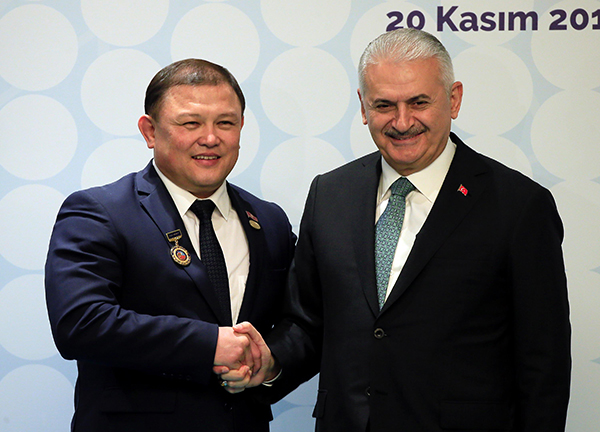 Yıldırım'dan İzmir mesajları