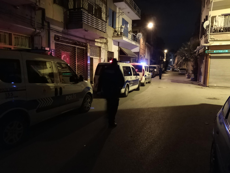 İzmir'de polis dehşeti; 1 ölü, 2 yaralı