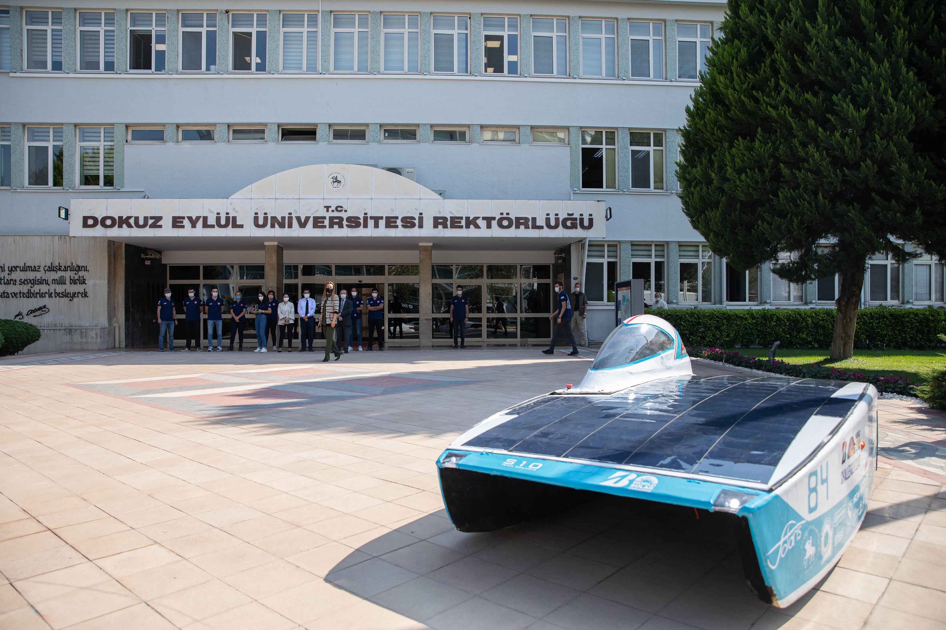 DEÜ'NÜN ÇEVRE DOSTU FAALİYETLERİ KÜRESEL YANKI OLUŞTURDU