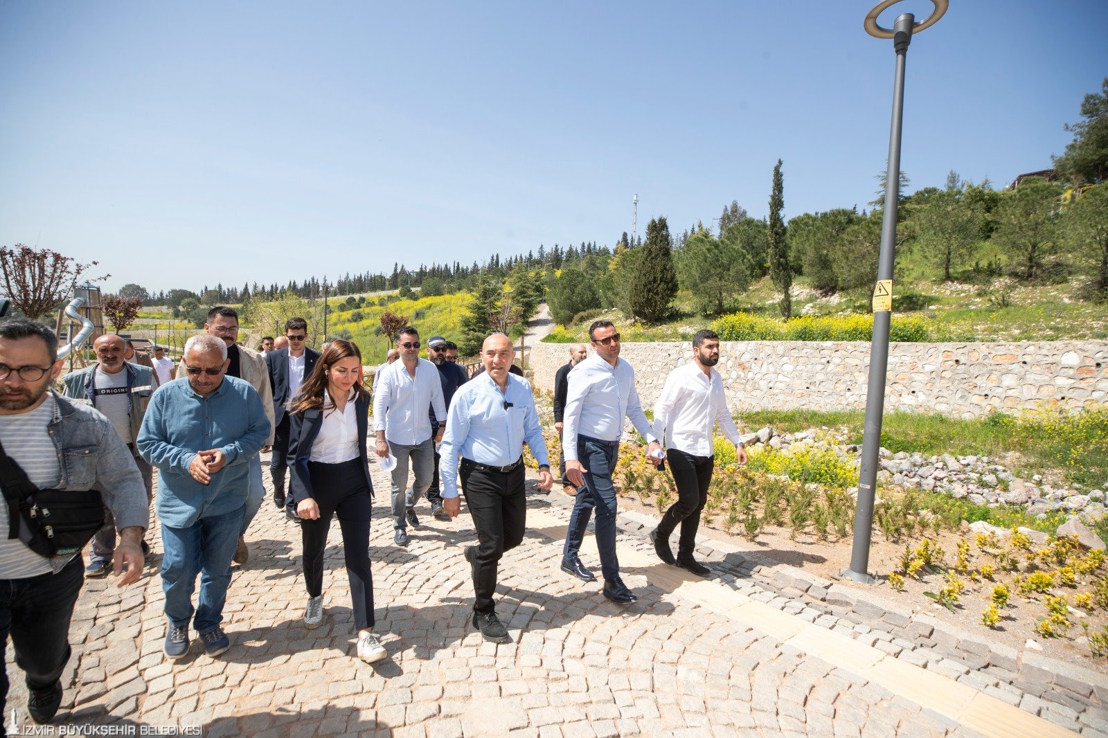 Başkan Soyer son mesai gününde Portakal Vadisi’ni ziyaret etti